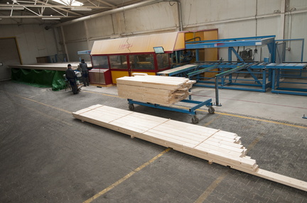 JAF Dom z klockow Bieczyny (8)